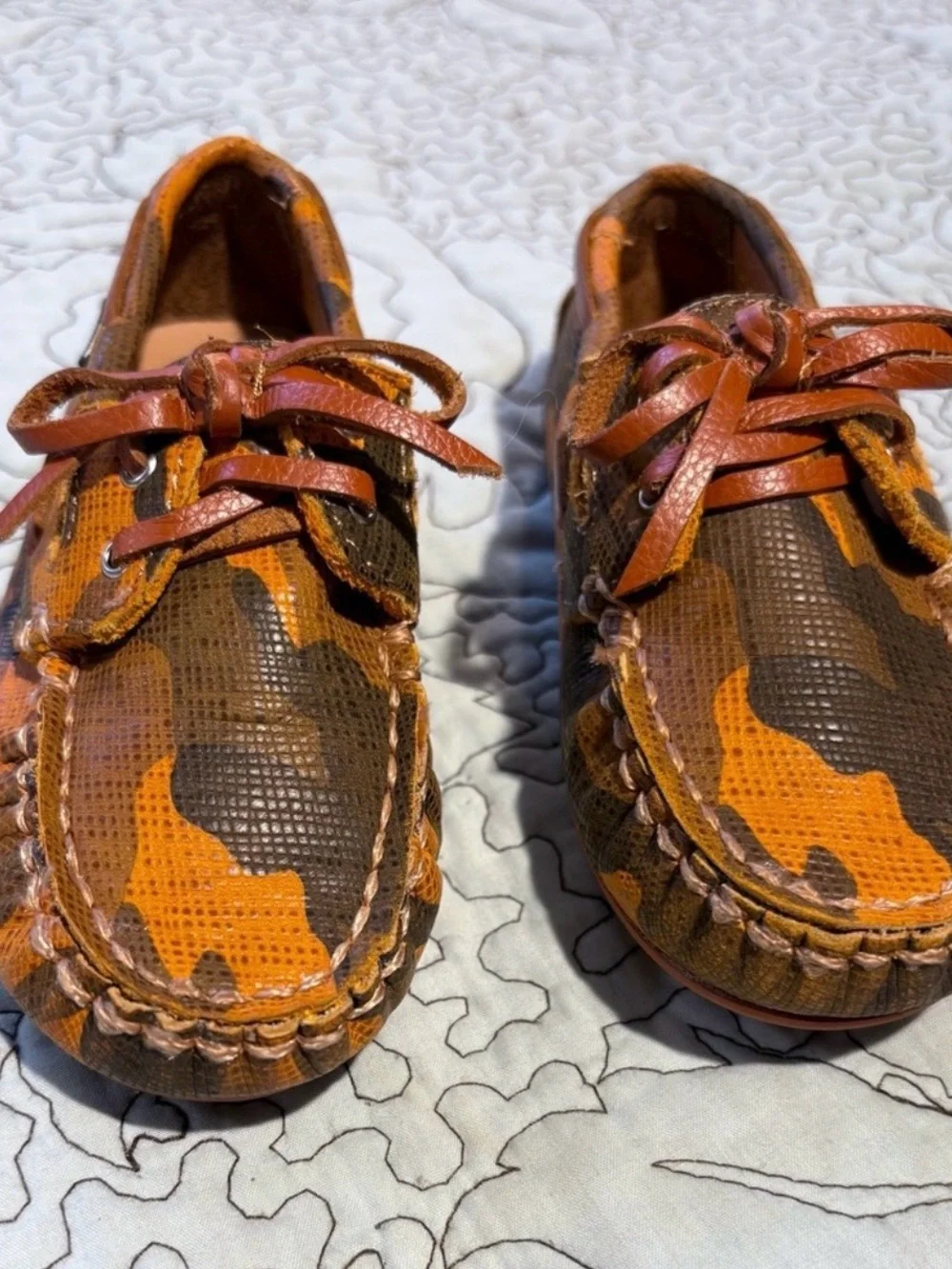 💥Venettini 55 Scott Boys Camo Leather Moccasin Loafers Euro 24- US 7.5/8💛